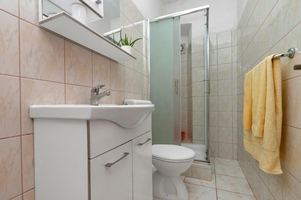 Dado A6 Apartments Igrane Exterior foto