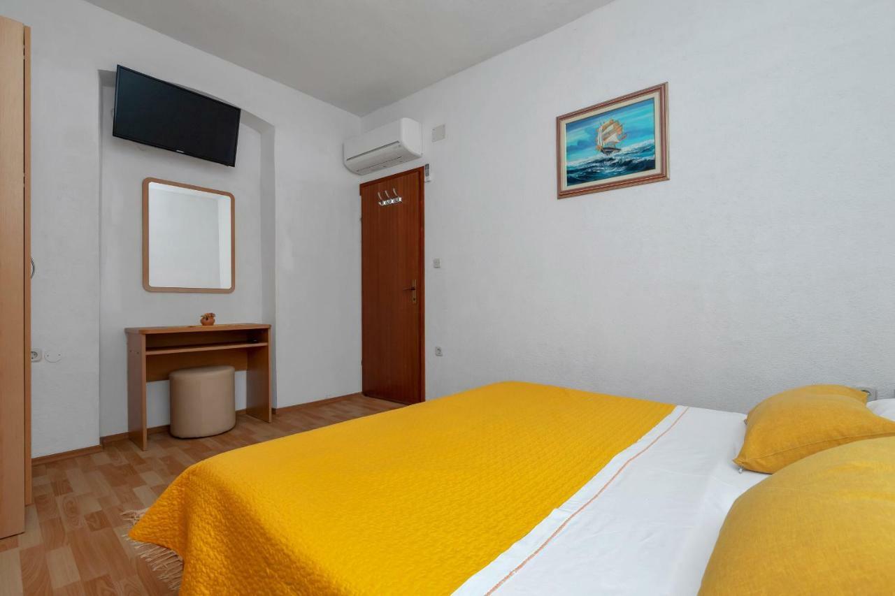 Dado A6 Apartments Igrane Exterior foto